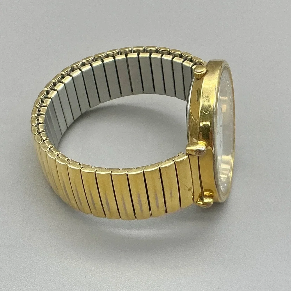 Avon Watch Women's Gold Tone Rhinestone Oval Expansion Band 36mm NEW BATTERY
